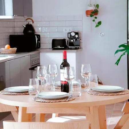 Apartman Mar-ria 8 *